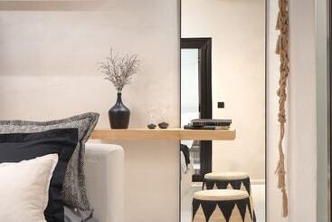 Апартаменты Emery