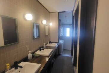 Hotel Hakuba Powder Lodge