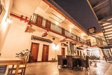 酒店 Qufu International Youth