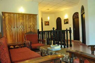 膳宿费 Nh Rest House