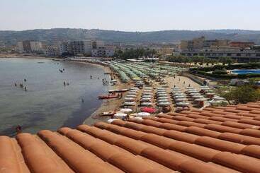 بنسيون B&b Vistamare Suite