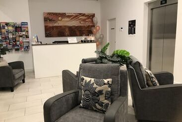 Жильё для туристов The Palms Apartments