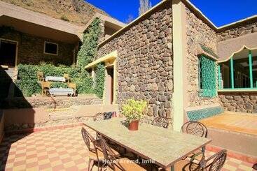 ペンション Armed