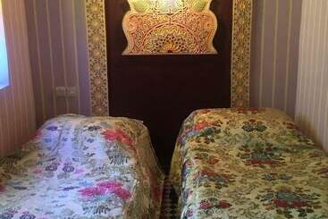 بنسيون Dar El Karaweiene