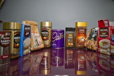 بنسيون Moorepark West House