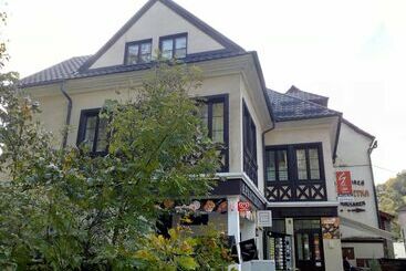 ペンション Urban Center