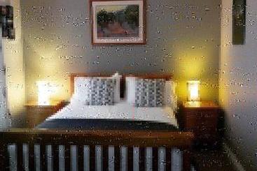 The Rose Garden Bed & Breakfast And Cafe