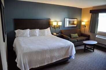 فندق Americinn By Wyndham Clear Lake