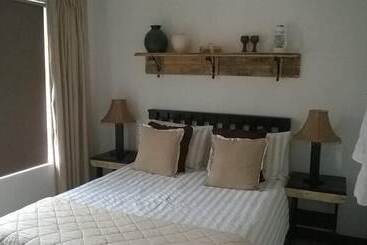 펜션 African Sun Guest House