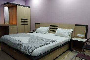 בית מלון כפרי M S