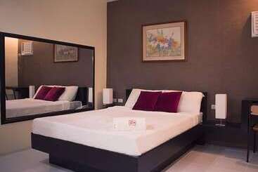 호텔 Turista Canlubang