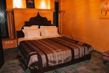 مبيت وإفطار Riad Kasbah Omar