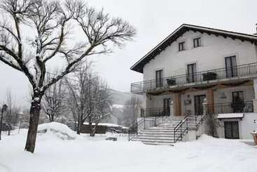 בית מלון כפרי Albergo Della Corte