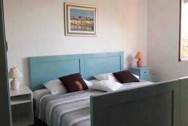 דירות לתיירים Apartmani Bako Komiza