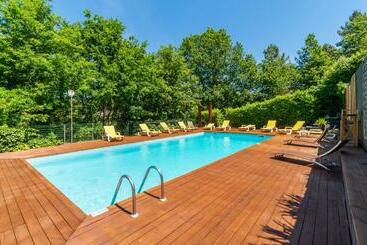 ツーリストアパートメント Apartamentos Do Ermal