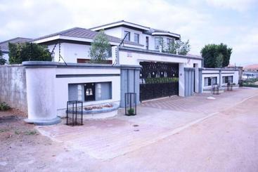 مبيت وإفطار Apelles Palace