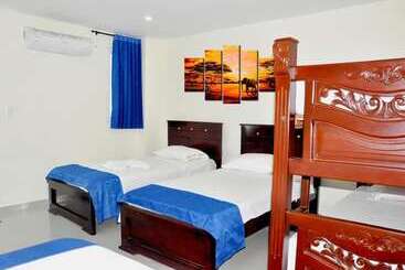 בית מלון כפרי Arce Plaza