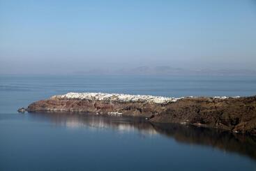 Hotel Whitedeck Santorini