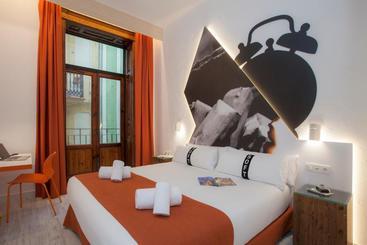 هتل Casual Socarrat Valencia   Adults Only