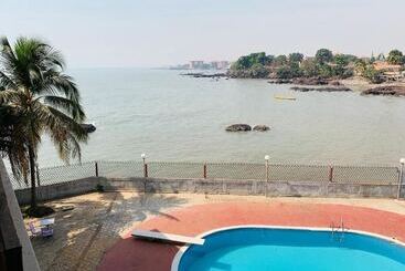 호텔 Hôtel Azur Conakry