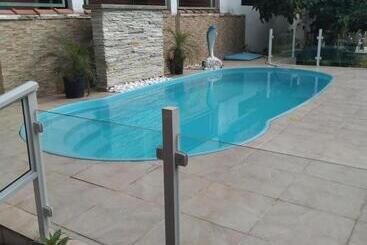 בית מלון כפרי Pousada Flor De Liz