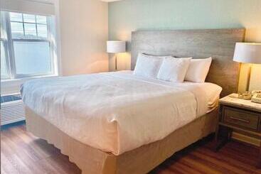 Atlantic Beach Hotel Newport