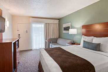 هتل Best Western Buffalo Ridge Inn Near Mt Rushmore