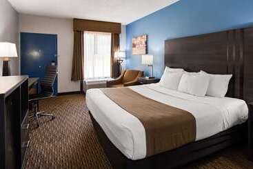 ホテル Best Western Emporia