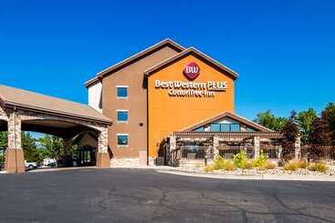 فندق Best Western Plus Cottontree Inn