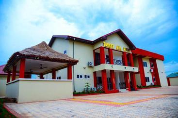 בית מלון כפרי Target Hill