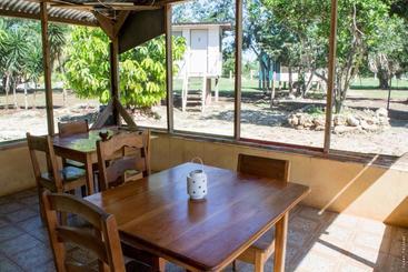هاستل Horse Cottage