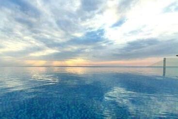 هاستل Palmy Beach Club Resort