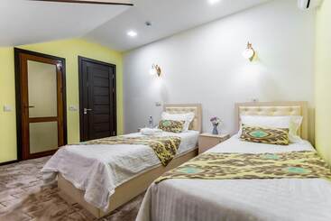 مبيت وإفطار Suzani Samarkand