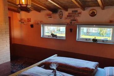 تختخواب و صبحانه Casa Tranquila