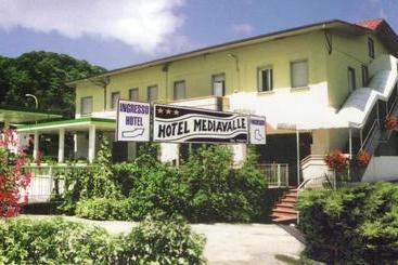 בית מלון כפרי Mediavalle