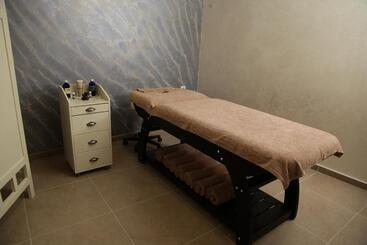 هتل Sky Gevgelija