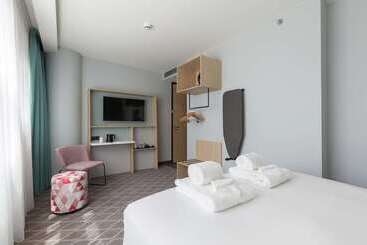 هتل Hampton By Hilton Utrecht Central Station