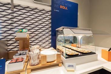 هتل Holiday Inn Express & Suites   Liberal, An Ihg