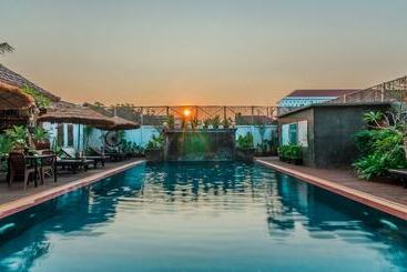 Wheel Garden Residence