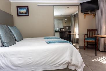 تختخواب و صبحانه Tuishuis Lodge