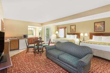 هتل Baymont By Wyndham Sevierville Pigeon Forge
