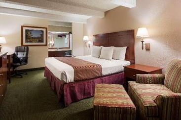 בית מלון כפרי Best Western Montis Inn