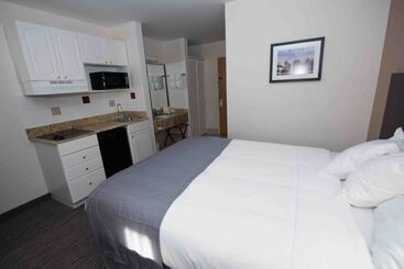 בית מלון כפרי Best Western New Baltimore Inn