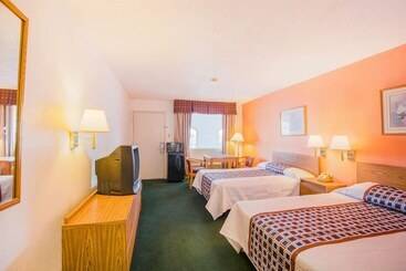 호텔 O Grand Inn Channelview I10