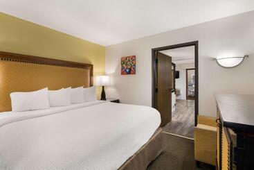 Revel Hotel Minot   Surestay Collection By Best Western