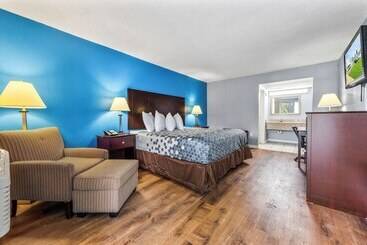 فندق Super 8 By Wyndham Portsmouth   Norfolk