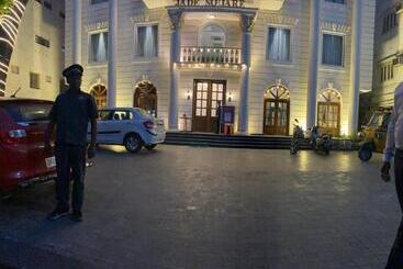 فندق Jade Square