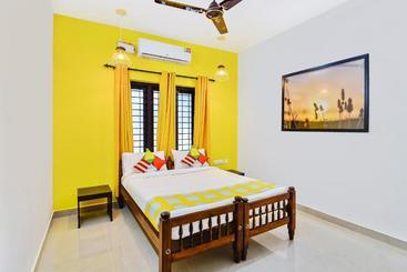 پانسیون Elegant 1br Stay Near Technopark