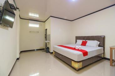 酒店 Syariah 88 Sabang Redpartner