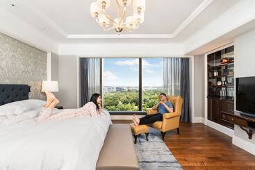 酒店 The Ritzcarlton, Pune